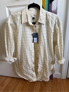 Universal Thread 100% Cotton Button Down